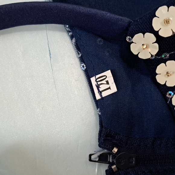 Navy kids formal. Sized 120 =  5/6t Hooked, embroidery w/white details. NWT. - Picture 8 of 8